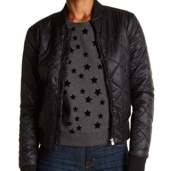 Romeo & Juliet Couture Jackets & Blazers - Romeo & Juliet Couture Lightweight Quilted Bomber